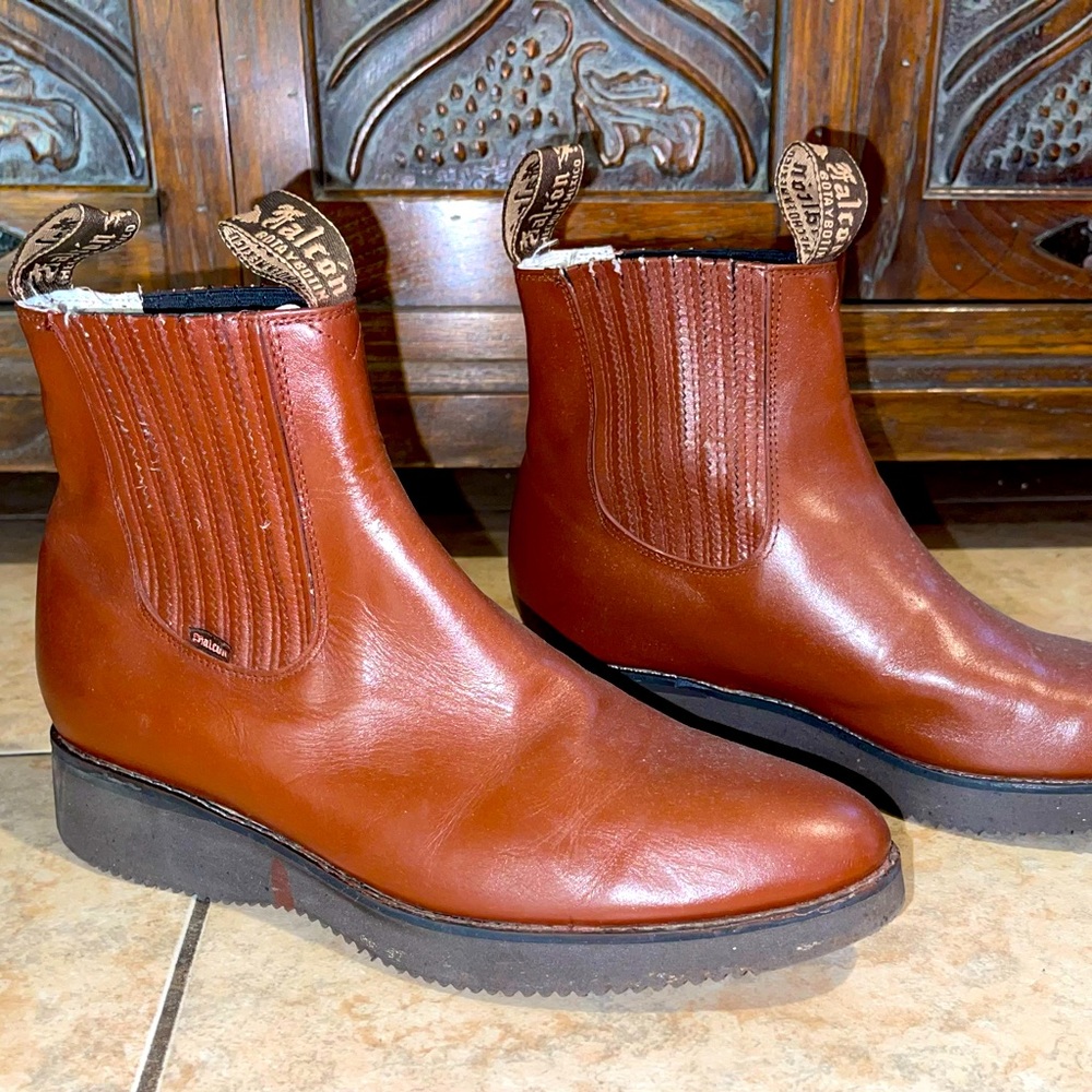 Falcòn Mens Genuine Leather Charro Boots / Botín Chelsea Boots